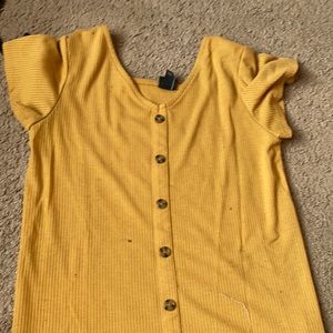 super cute button down tee